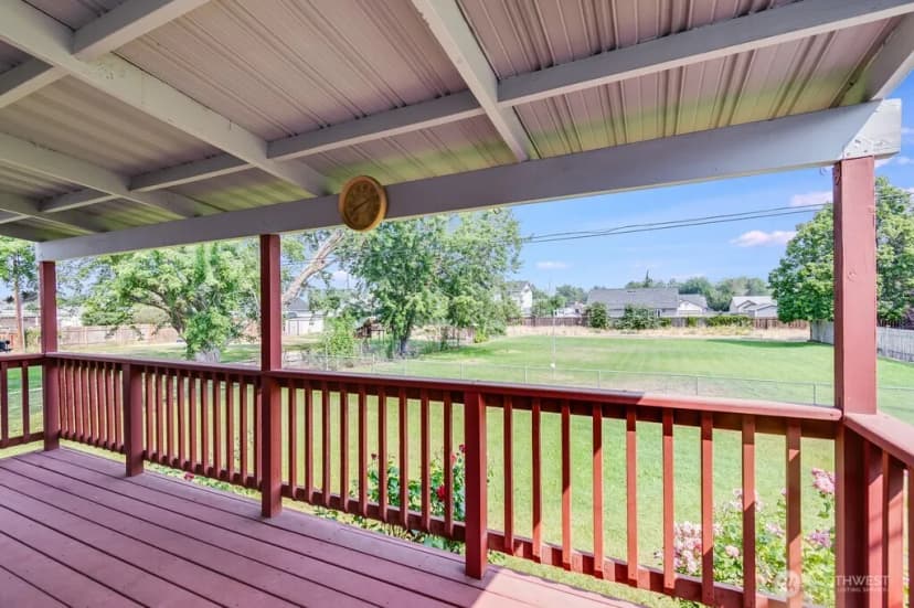 Property photo for 4012 W Deschutes Avenue, Kennewick photo 28