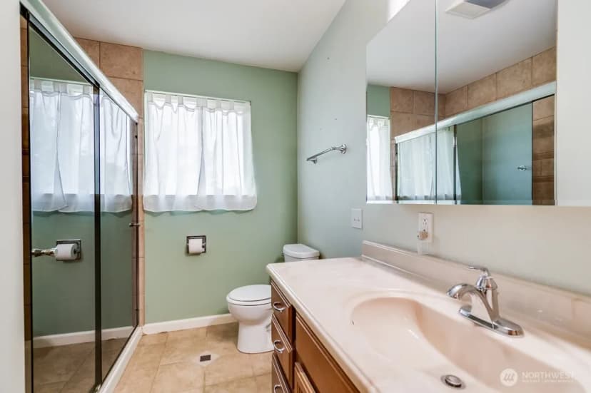 Property photo for 4012 W Deschutes Avenue, Kennewick photo 13