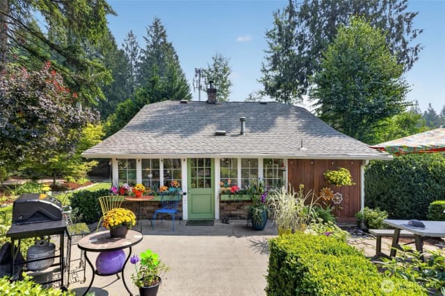 Property photo for 18812 Ne 133rd Street, Woodinville photo 2