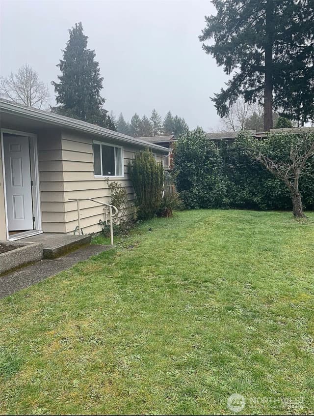 Property photo for 4810 17th Avenue Se, Lacey photo 2