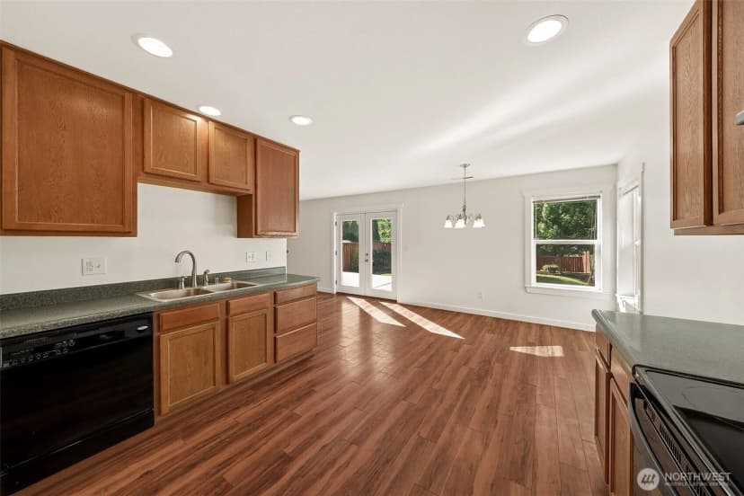 Property photo for 19701 100th Street E, Bonney Lake photo 8
