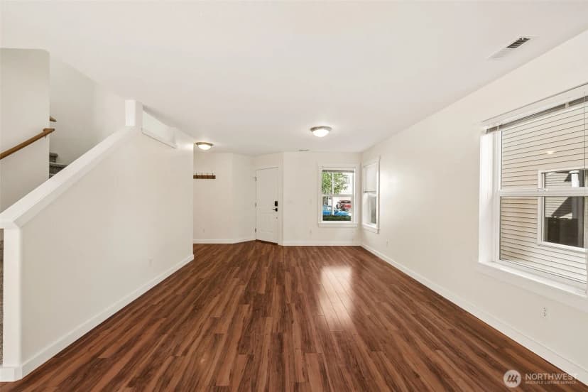 Property photo for 19701 100th Street E, Bonney Lake photo 4