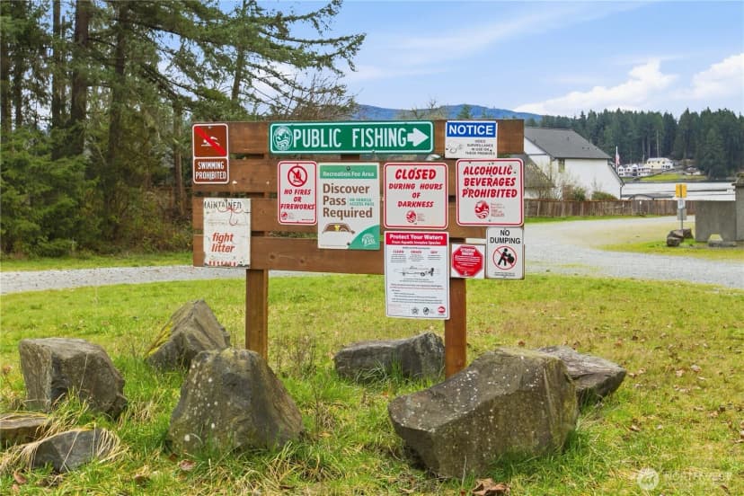 Property photo for 12120 S Clear Lake Road E, Eatonville photo 17