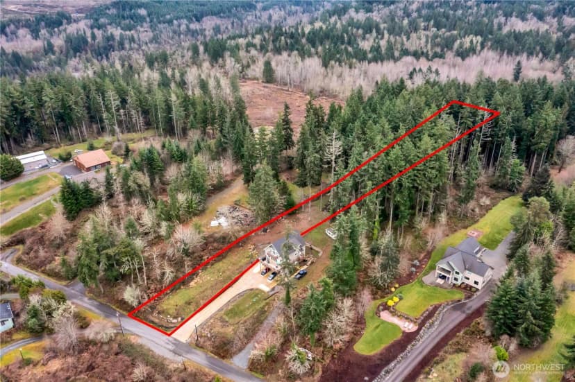 Property photo for 12120 S Clear Lake Road E, Eatonville photo 6