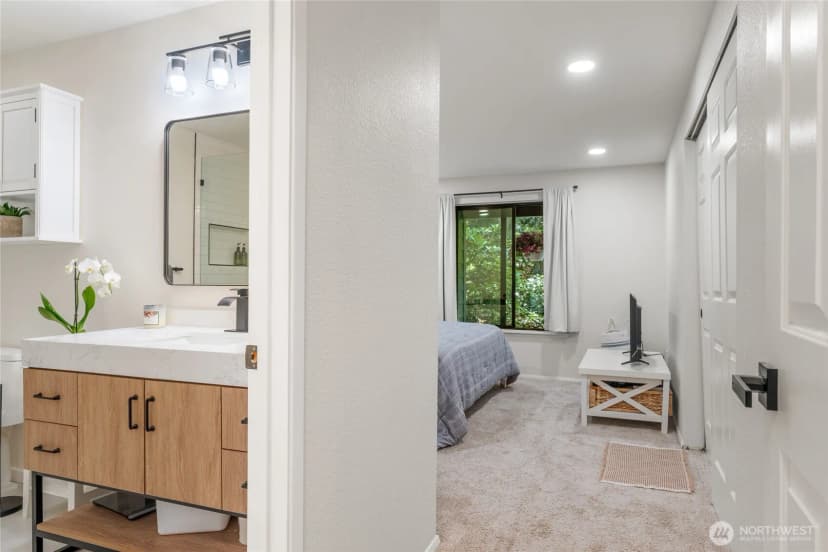 Property photo for 1819 N 107th Street #104, Seattle photo 11