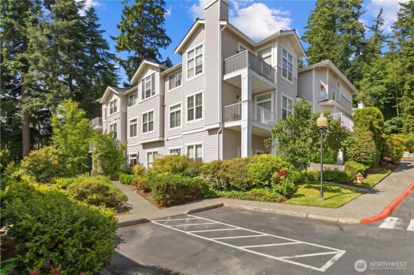 Property photo for 5383 164th Avenue Se, Bellevue photo 31