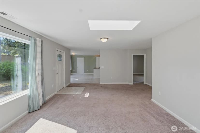 Property photo for 5305 Chicago Avenue Sw, Lakewood photo 4