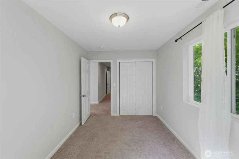 Property photo for 5305 Chicago Avenue Sw, Lakewood photo 22