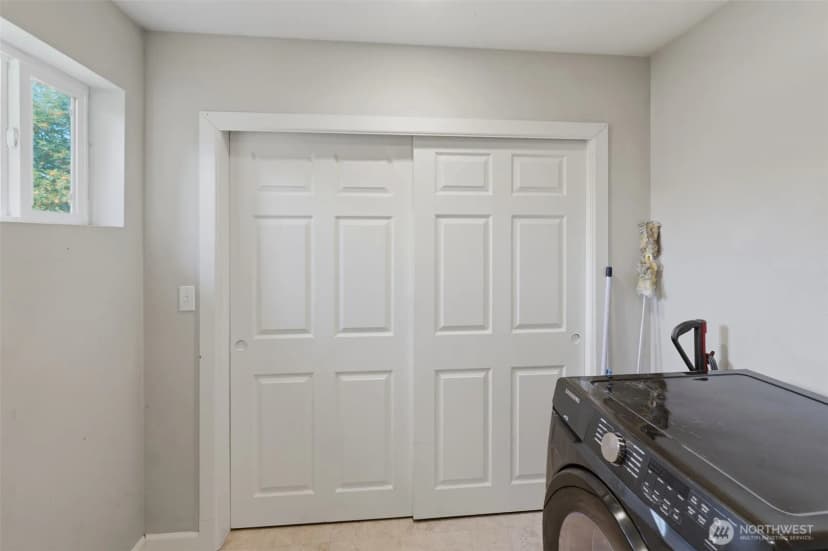 Property photo for 5305 Chicago Avenue Sw, Lakewood photo 26