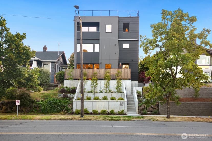Property photo for 5053 35th Avenue Sw, Seattle photo 24