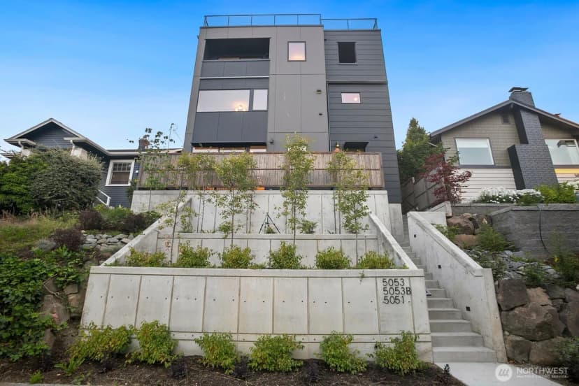 Property photo for 5053 35th Avenue Sw #b, Seattle photo 25