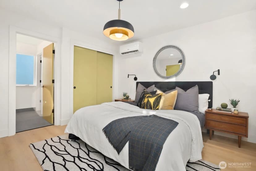 Property photo for 5053 35th Avenue Sw #b, Seattle photo 13