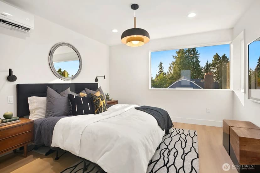 Property photo for 5053 35th Avenue Sw #b, Seattle photo 16
