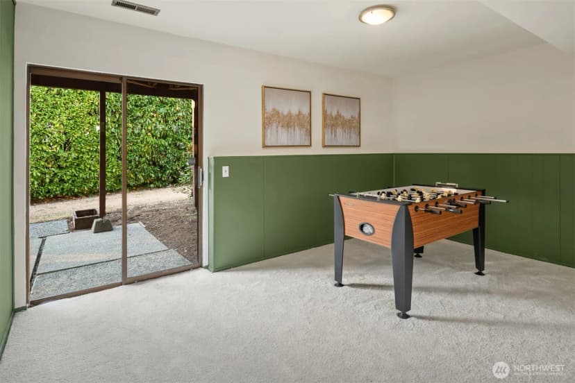 Property photo for 12218 Se 47th Place, Bellevue photo 27