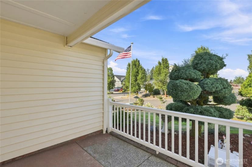 Property photo for 504 N Lark Drive, Ridgefield photo 4