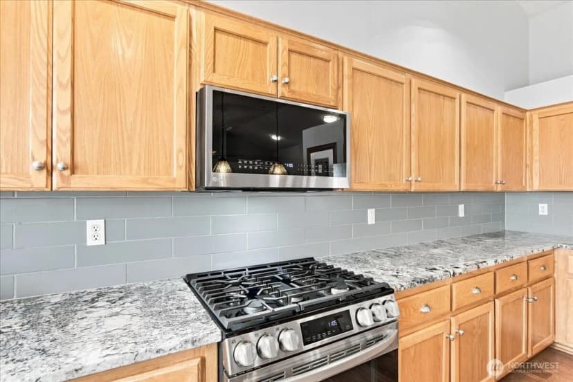 Property photo for 504 N Lark Drive, Ridgefield photo 14