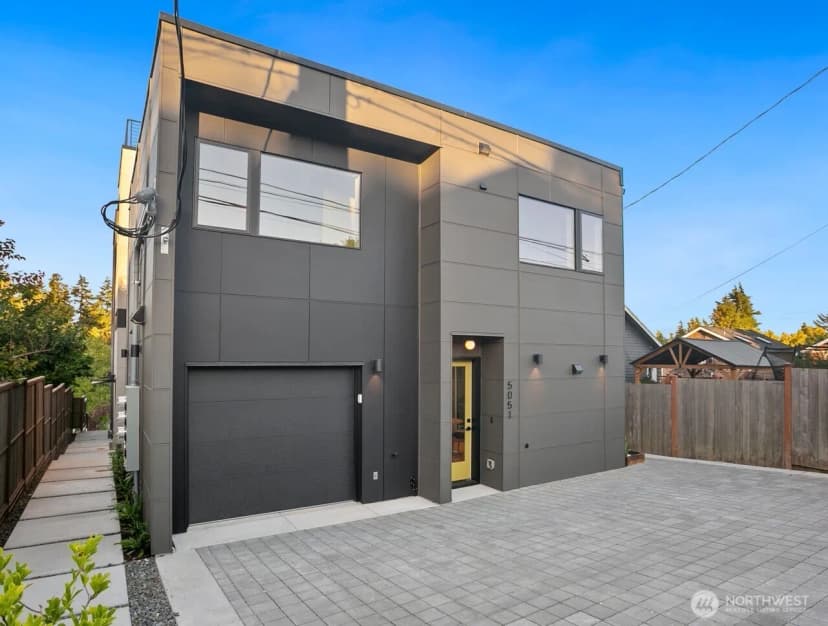 Property photo for 5051 35th Avenue Sw, Seattle photo 24