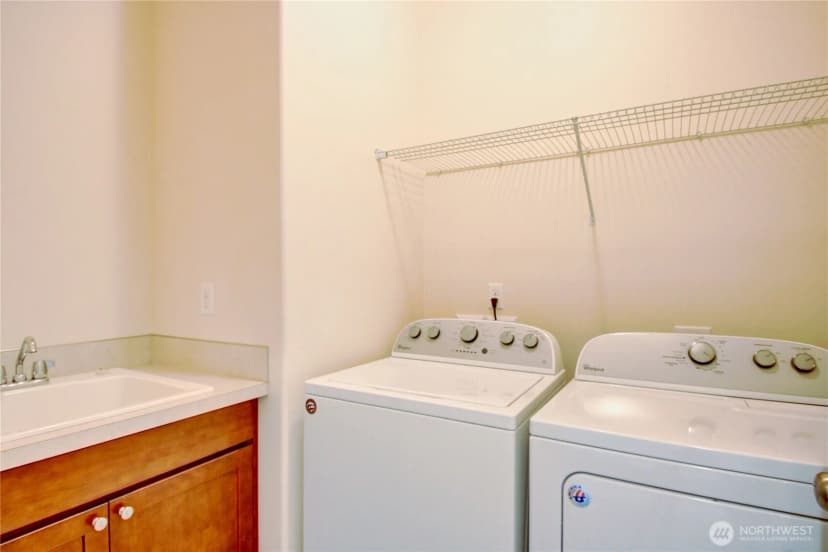 Property photo for 12779 Frazier Heights Loop, Burlington photo 16