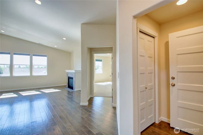 Property photo for 12779 Frazier Heights Loop, Burlington photo 15