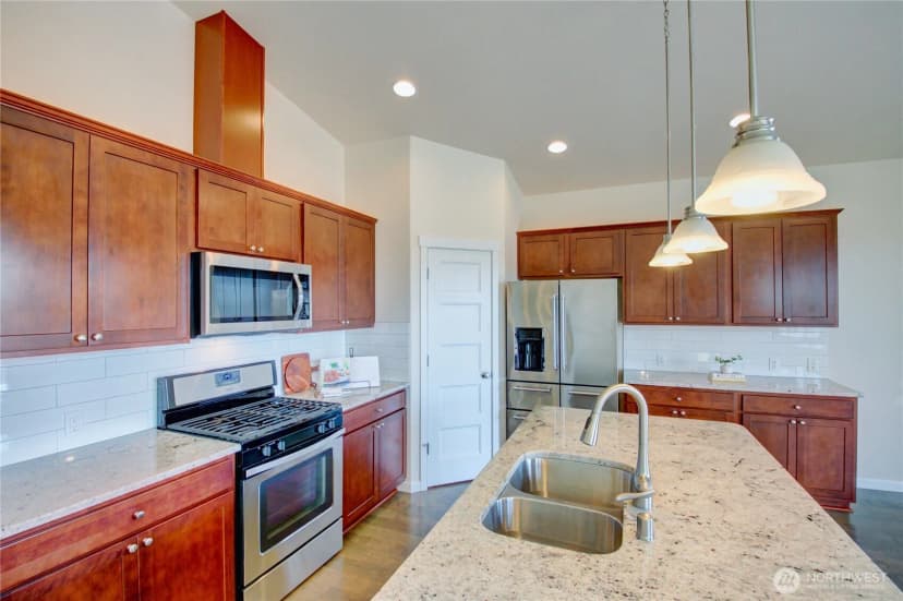 Property photo for 12779 Frazier Heights Loop, Burlington photo 8