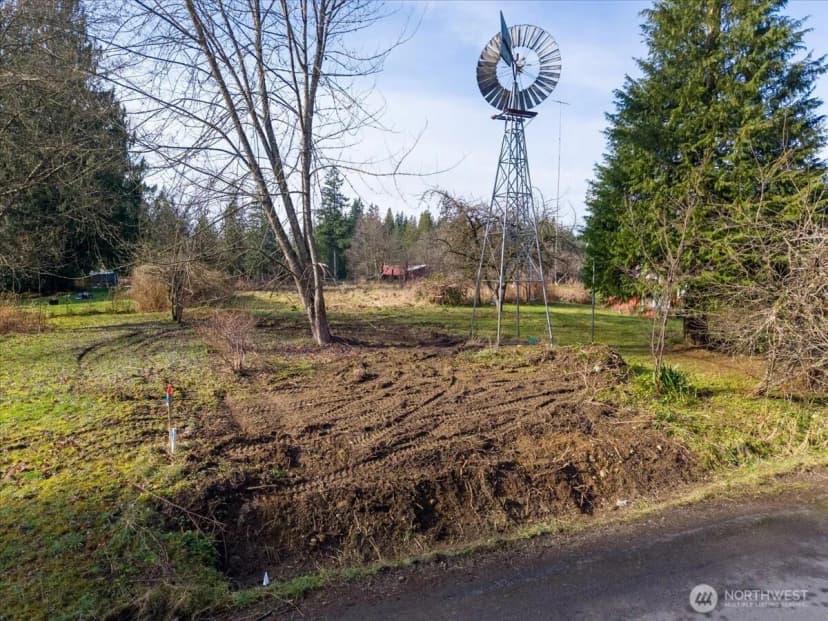 Property photo for 11212 87th Avenue Ne, Marysville photo 12