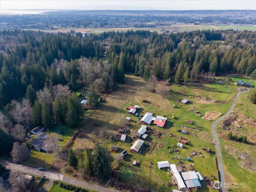 Property photo for 11212 87th Avenue Ne, Marysville photo 9