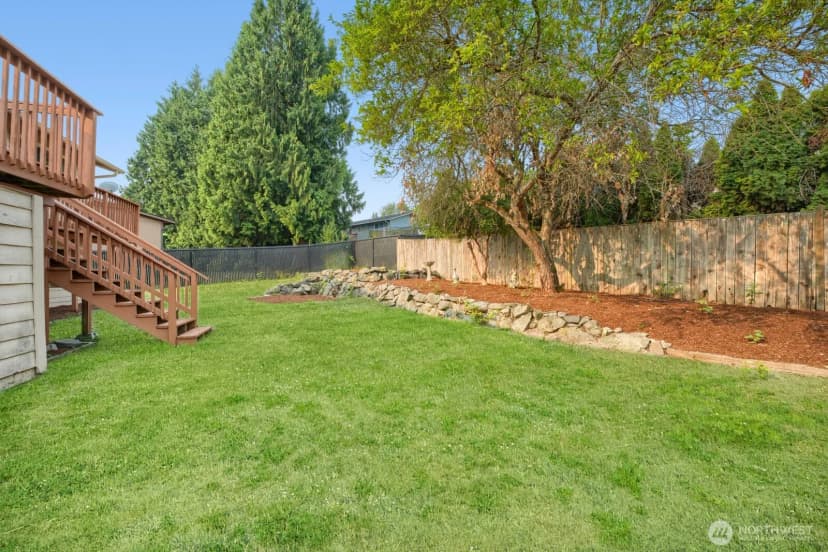 Property photo for 23333 115th Place Se, Kent photo 34