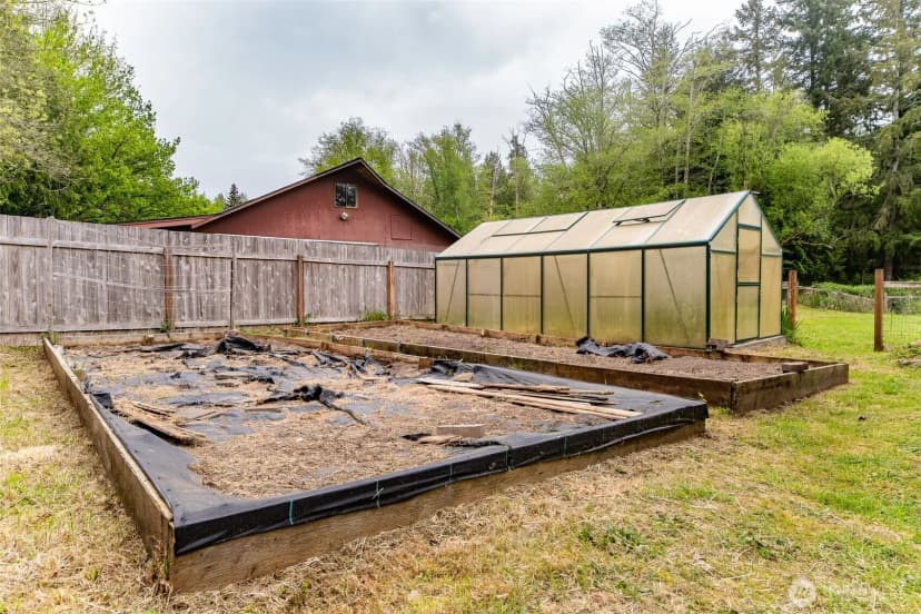 Property photo for 25800 Ne Port Gamble Road Ne, Poulsbo photo 18