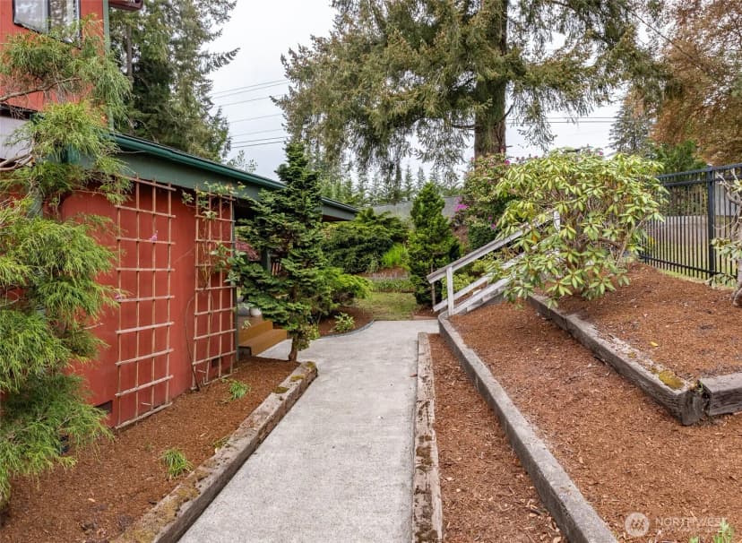 Property photo for 25800 Ne Port Gamble Road Ne, Poulsbo photo 21