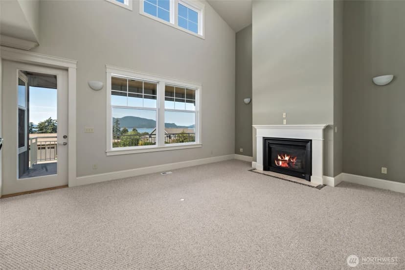 Property photo for 4815 Portalis Way, Anacortes photo 3