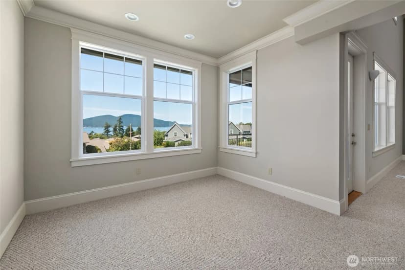 Property photo for 4815 Portalis Way, Anacortes photo 10