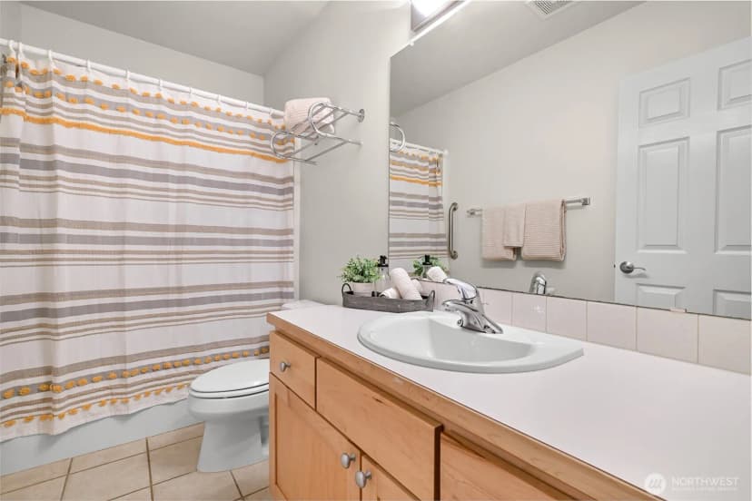 Property photo for 2203 36th Street, Bellingham photo 23