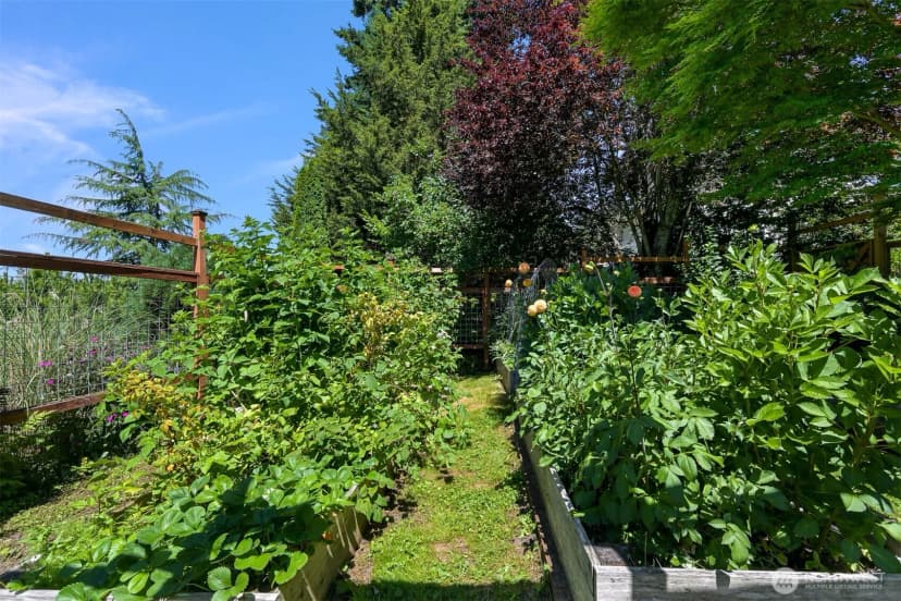Property photo for 2203 36th Street, Bellingham photo 28