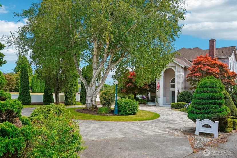 Property photo for 4608 Browns Point Boulevard, Tacoma photo 3