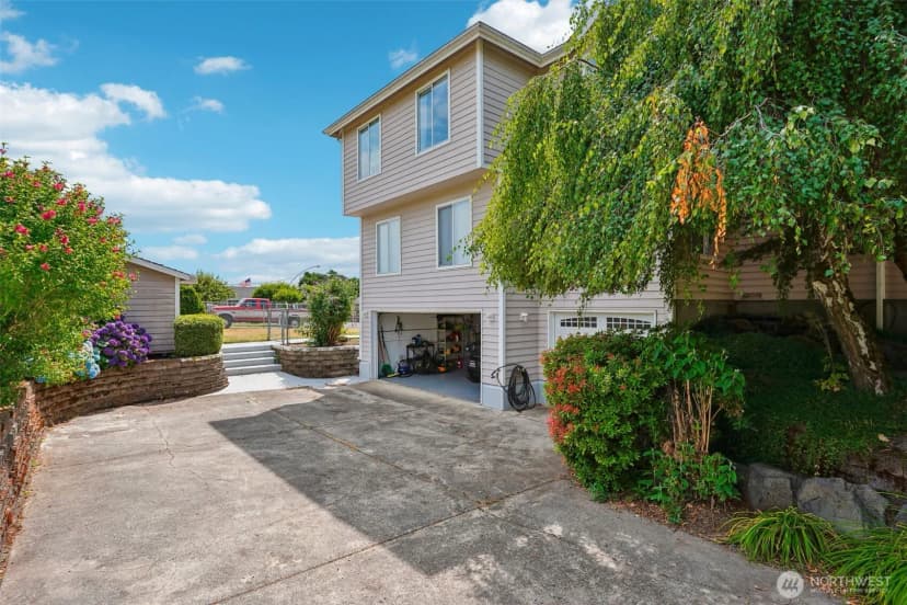 Property photo for 4608 Browns Point Boulevard, Tacoma photo 33