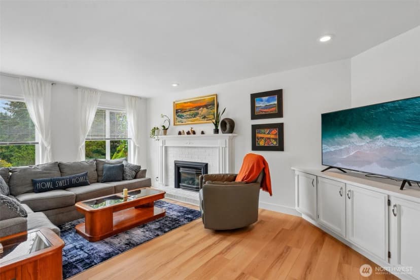 Property photo for 4608 Browns Point Boulevard, Tacoma photo 11