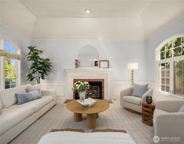 Property photo for 22525 Se 46th Place, Sammamish photo 4