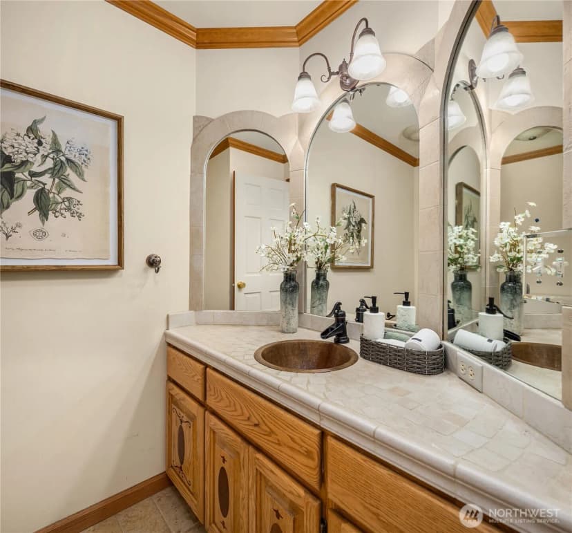 Property photo for 22525 Se 46th Place, Sammamish photo 16