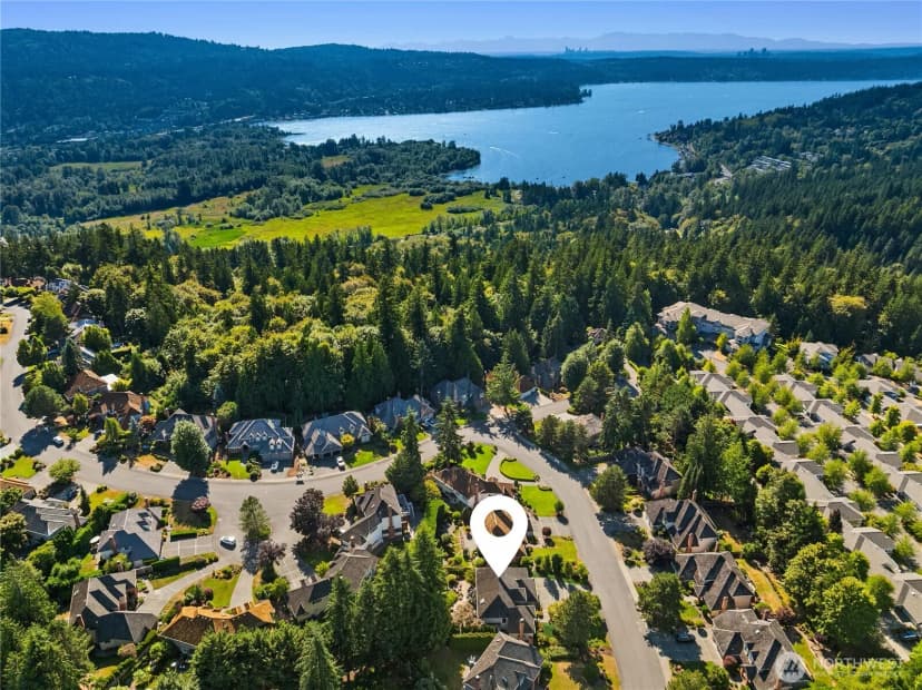 Property photo for 22525 Se 46th Place, Sammamish photo 33