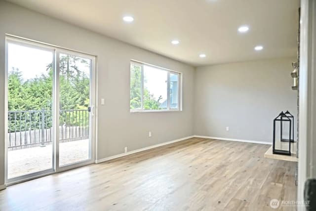 Property photo for 1012 Campbell Avenue, Port Angeles photo 3