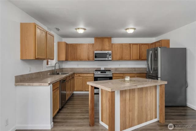 Property photo for 19514 104th Avenue E, Graham photo 5