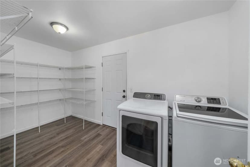 Property photo for 19514 104th Avenue E, Graham photo 11
