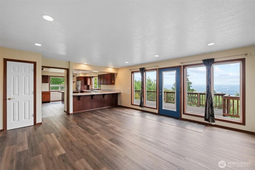 Property photo for 4955 Green Mountain Road, Kalama photo 14