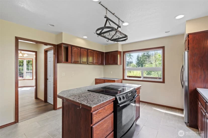 Property photo for 4955 Green Mountain Road, Kalama photo 13