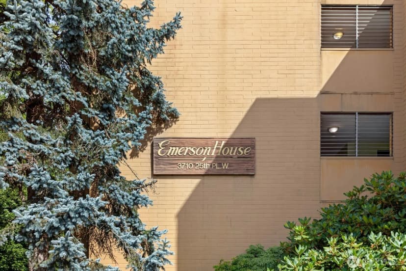 Property photo for 3710 25th Place W #405, Seattle photo 33
