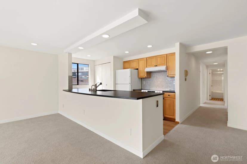 Property photo for 3710 25th Place W #405, Seattle photo 27