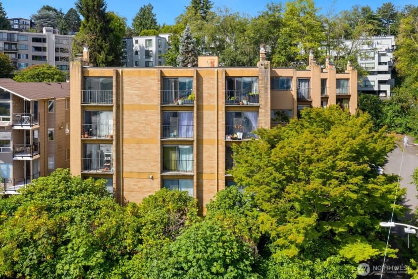 Property photo for 3710 25th Place W #405, Seattle photo 29