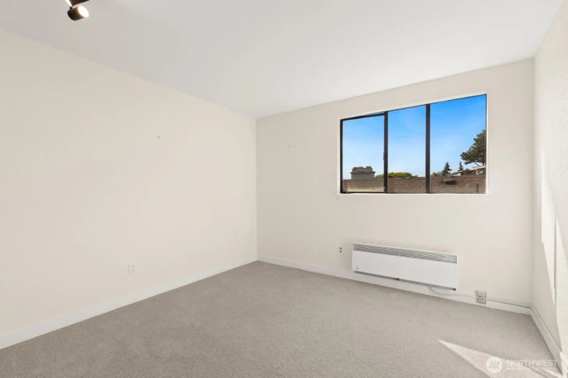 Property photo for 3710 25th Place W #405, Seattle photo 11