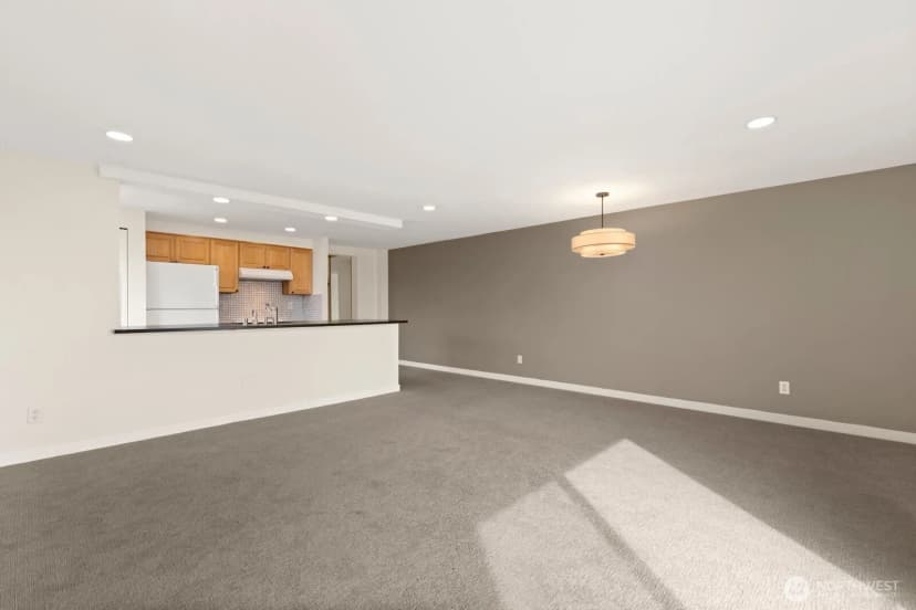 Property photo for 3710 25th Place W #405, Seattle photo 21