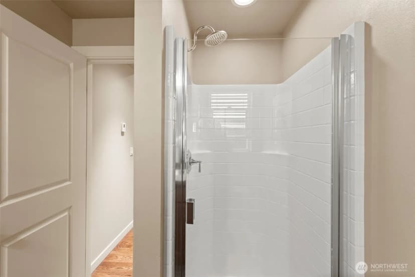 Property photo for 10212 242nd Avenue Ne, Redmond photo 10